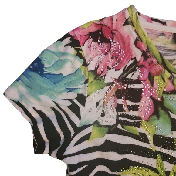 Onque Casual Floral and Zebra Print Top with Rhinestones Size M - Picture 4 of 9